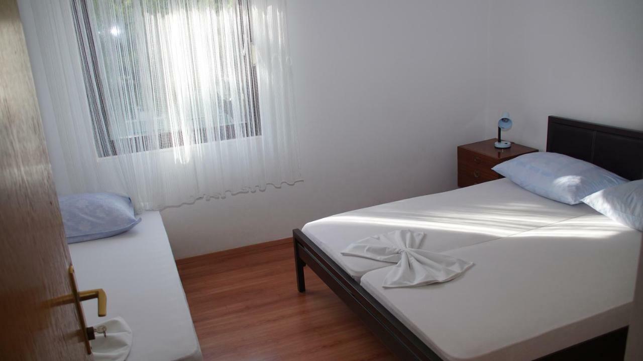 Apartmani Sipic , Bilo - 프리모스턴 외부 사진