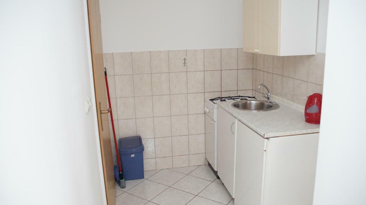 Apartmani Sipic , Bilo - 프리모스턴 외부 사진
