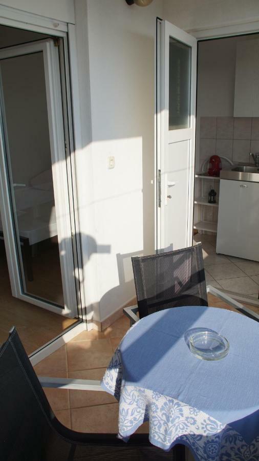 Apartmani Sipic , Bilo - 프리모스턴 외부 사진