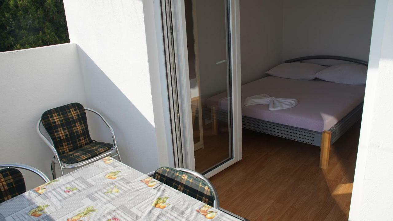 Apartmani Sipic , Bilo - 프리모스턴 외부 사진