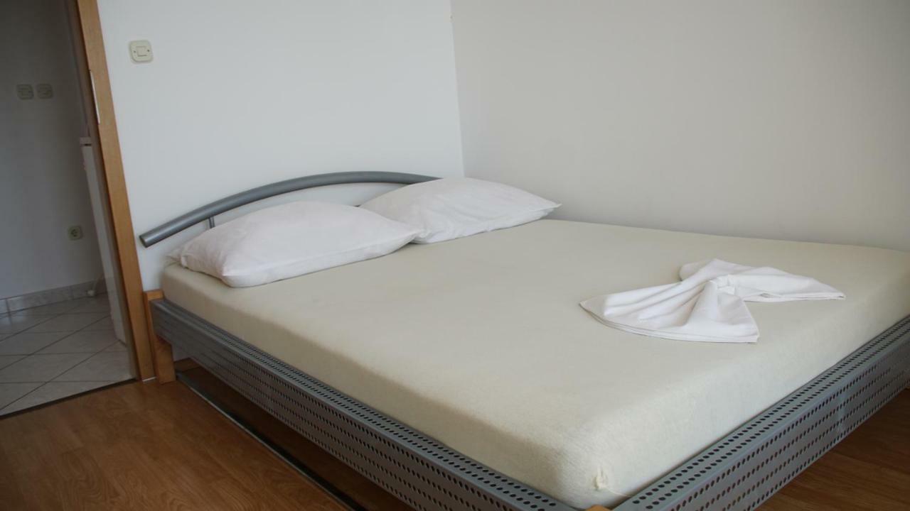 Apartmani Sipic , Bilo - 프리모스턴 외부 사진